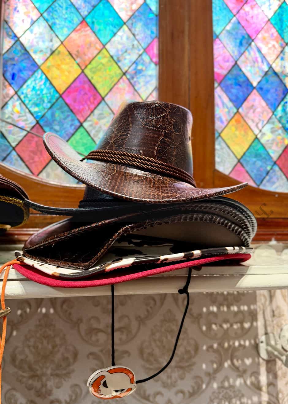 mu-cao-boi-mien-tay-6